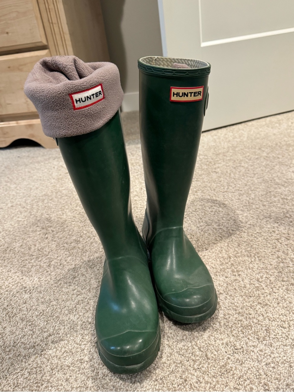 Hunter Dark Green Tall Rain Boots with Gray Fleece Cuffs size 6 women’s or 37 EU